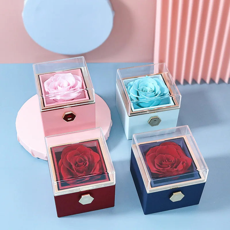 EternalLove — Necklace with Rotating Rose Box to Gift to Someone You Love!